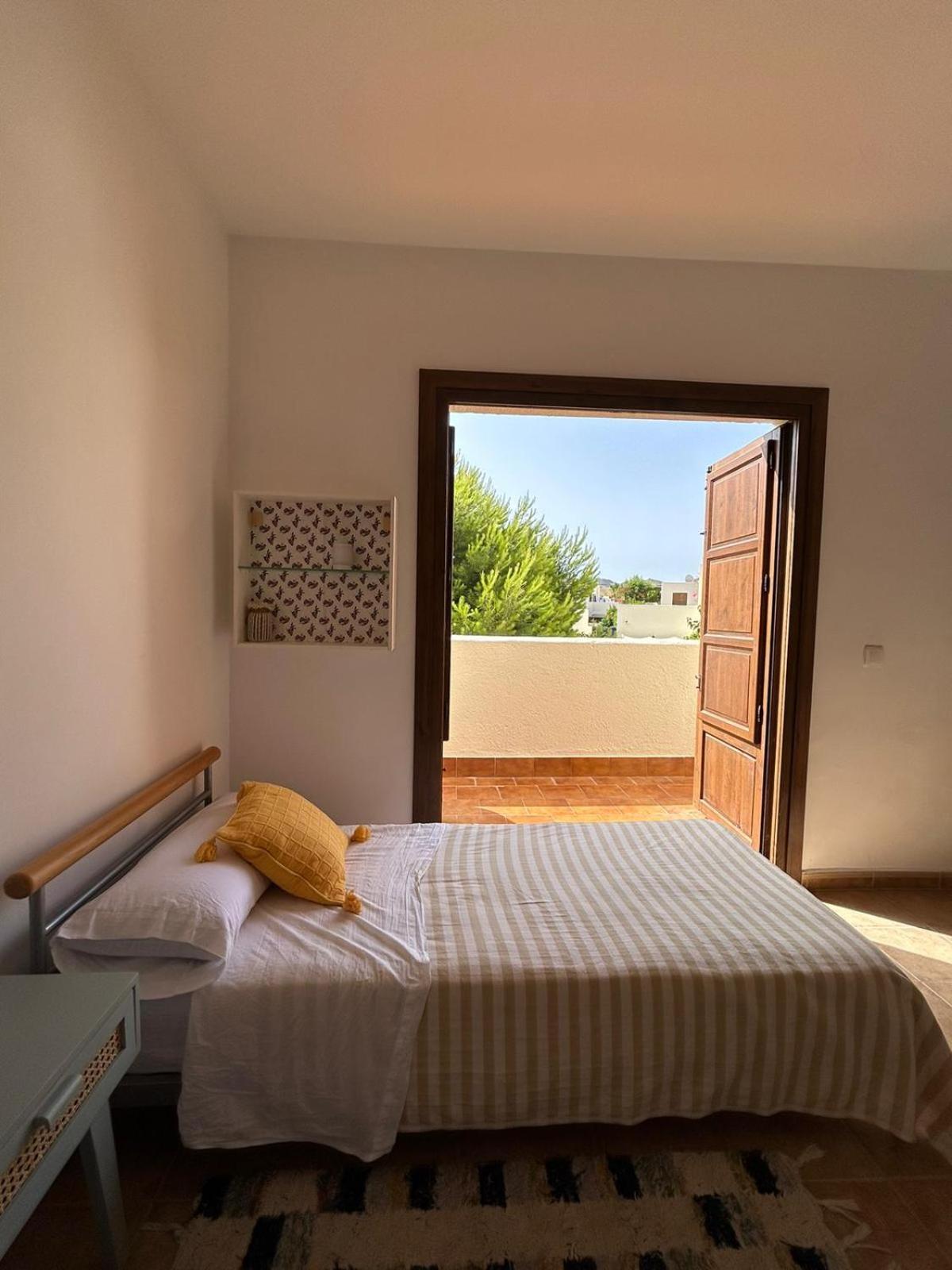 Casa Con Piscina En San Jose Sotillo Exteriör bild